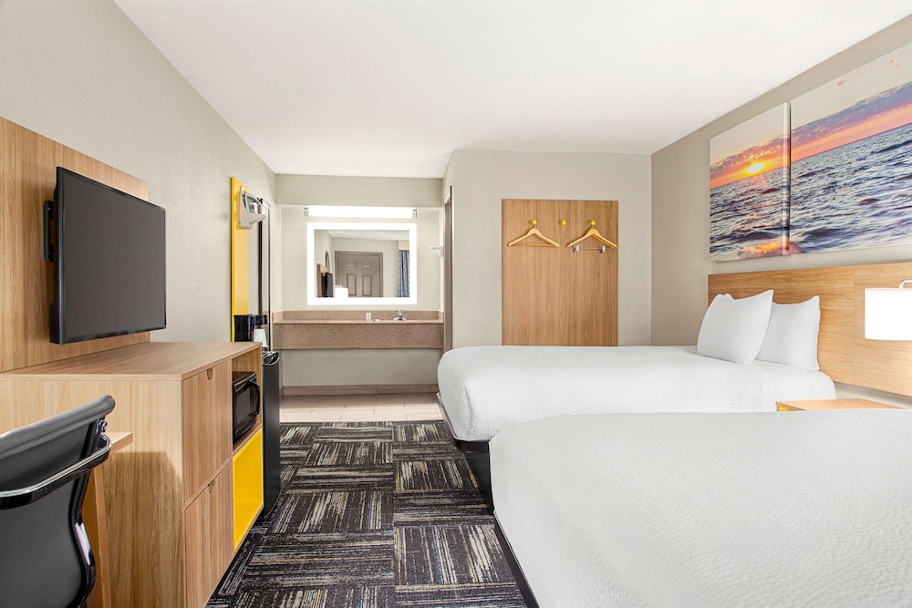 Days Inn by Wyndham Paris 27/68