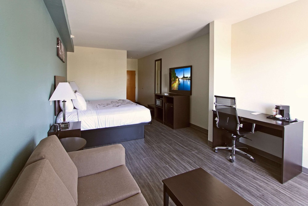 Sleep Inn & Suites Foley - Gulf Shores North 6/17