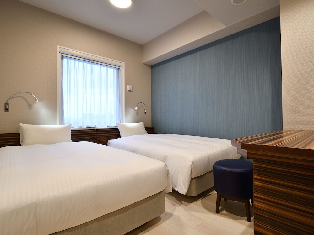 STANDARD, TWIN BEDS