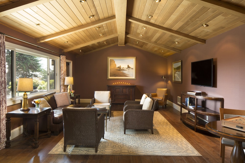 Bodega Bay Lodge 36/48