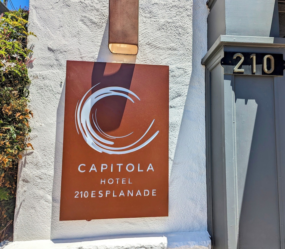 Capitola Hotel 21/50