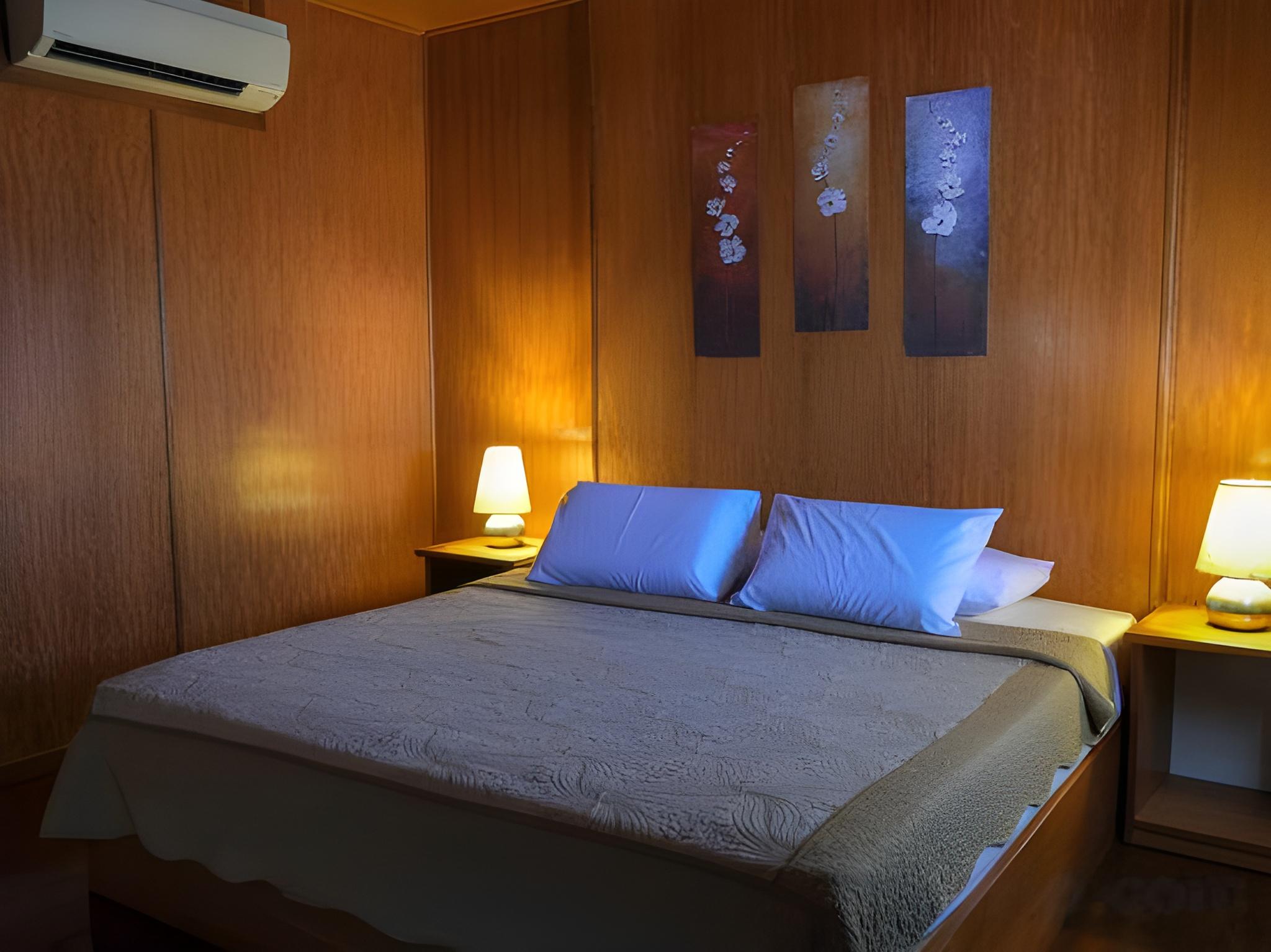 Chalet, Suite