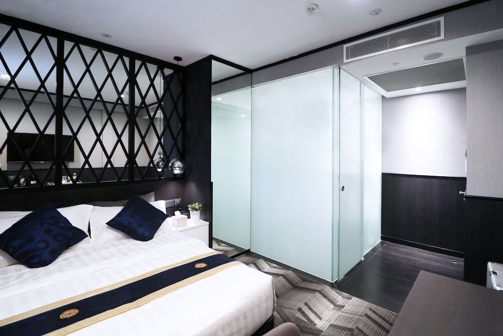 Hotel Nuve Urbane 24/65