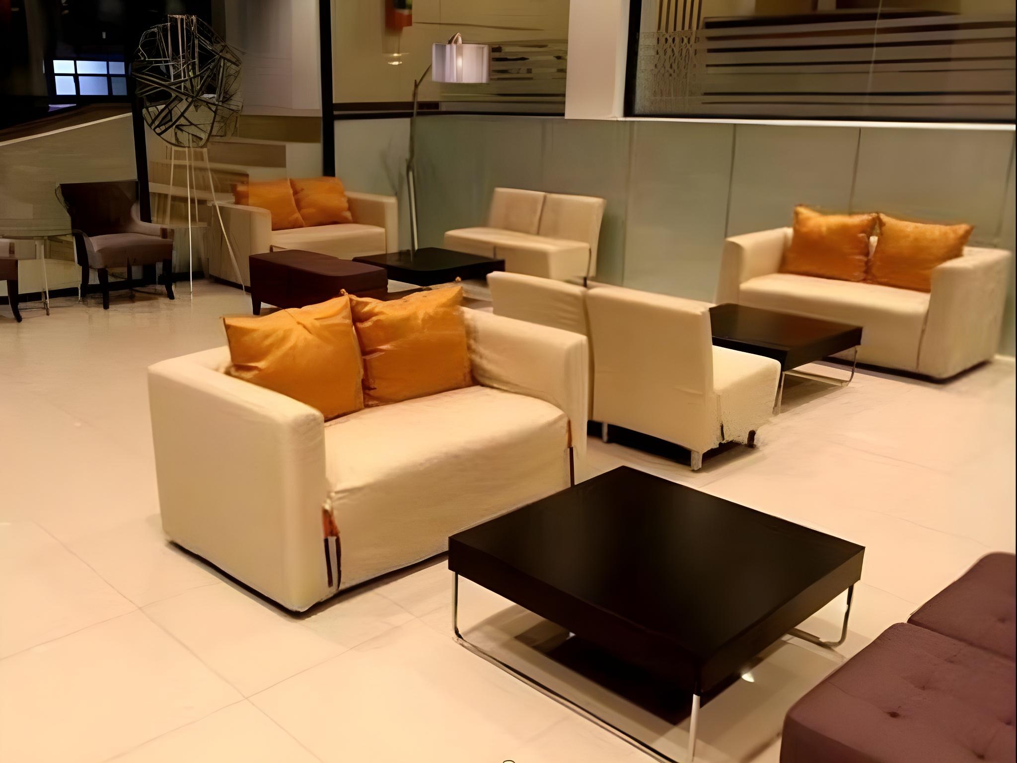 The Regent Hotel Ubonratchathani 50/66