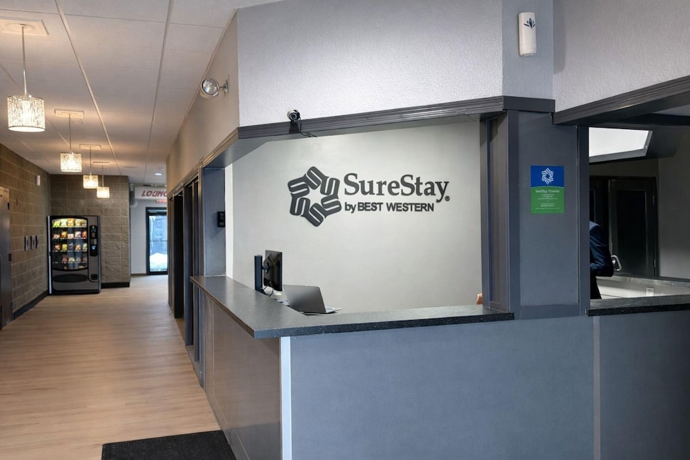 SureStay by Best Western Whitecourt 3/19