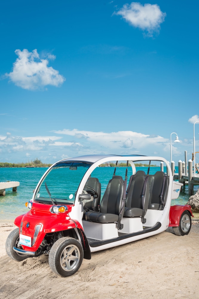 Ocean Key Resort and Spa 30/76