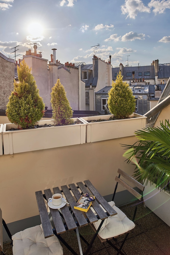 Posy Hotel by HappyCulture 76/84