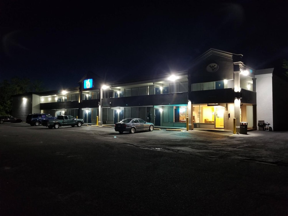 Motel6 Morgantown, WV in MORGANTOWN - WV