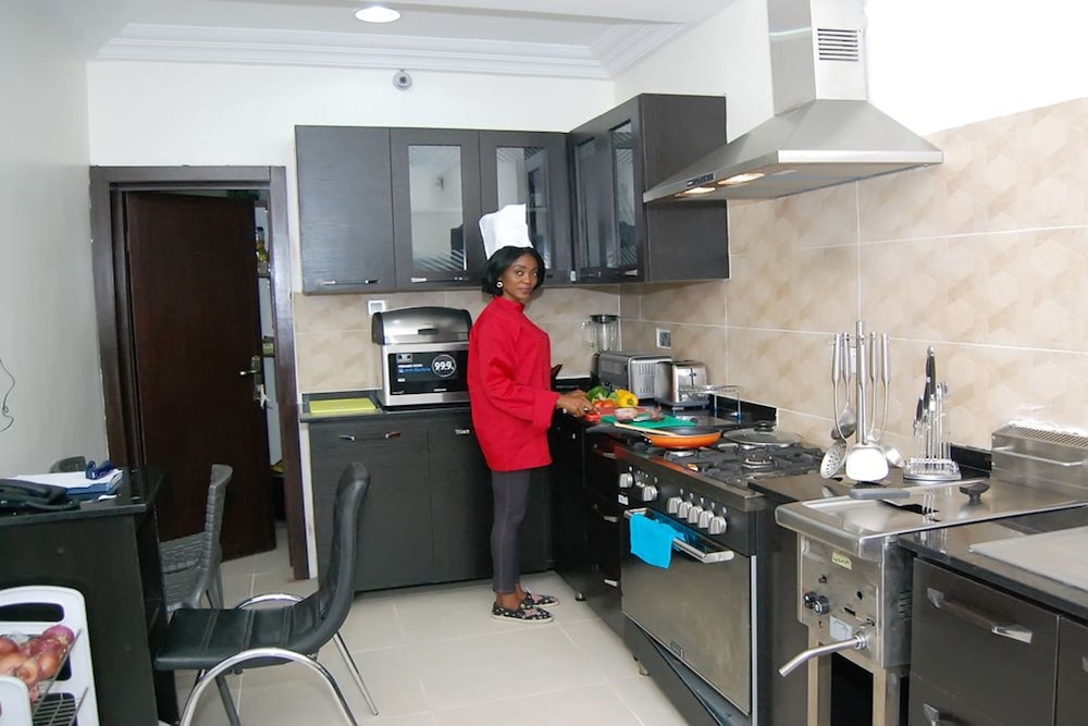The Montrose Hotel Lekki 14/23