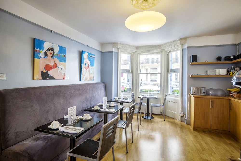 Brightonwave Bed And Breakfast 52/61