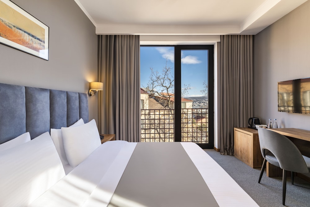 Barnovi Boutique Hotel 36/61
