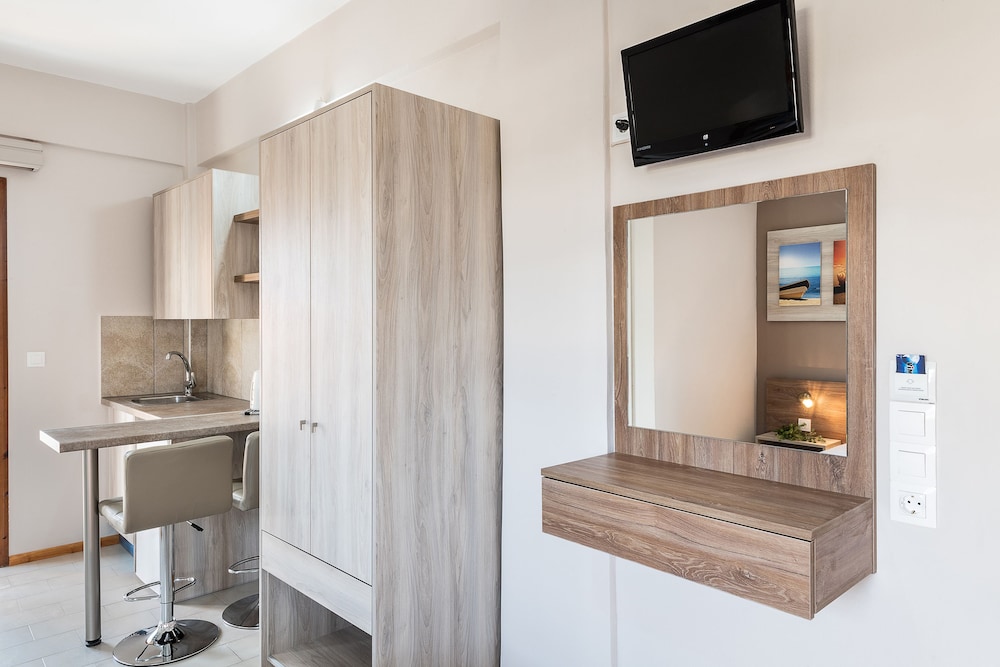 Cathrin Suites 39/39