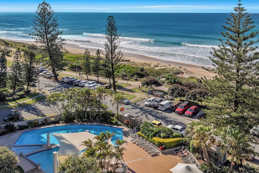 Oceana On Broadbeach 70/75