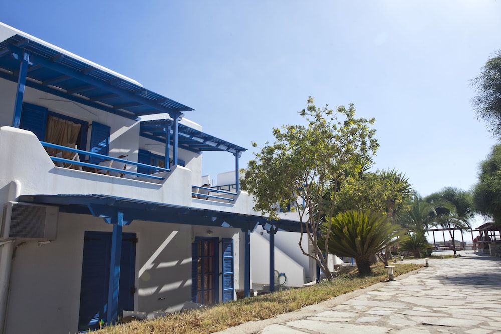 Aeraki Studios And Apartments 1/50