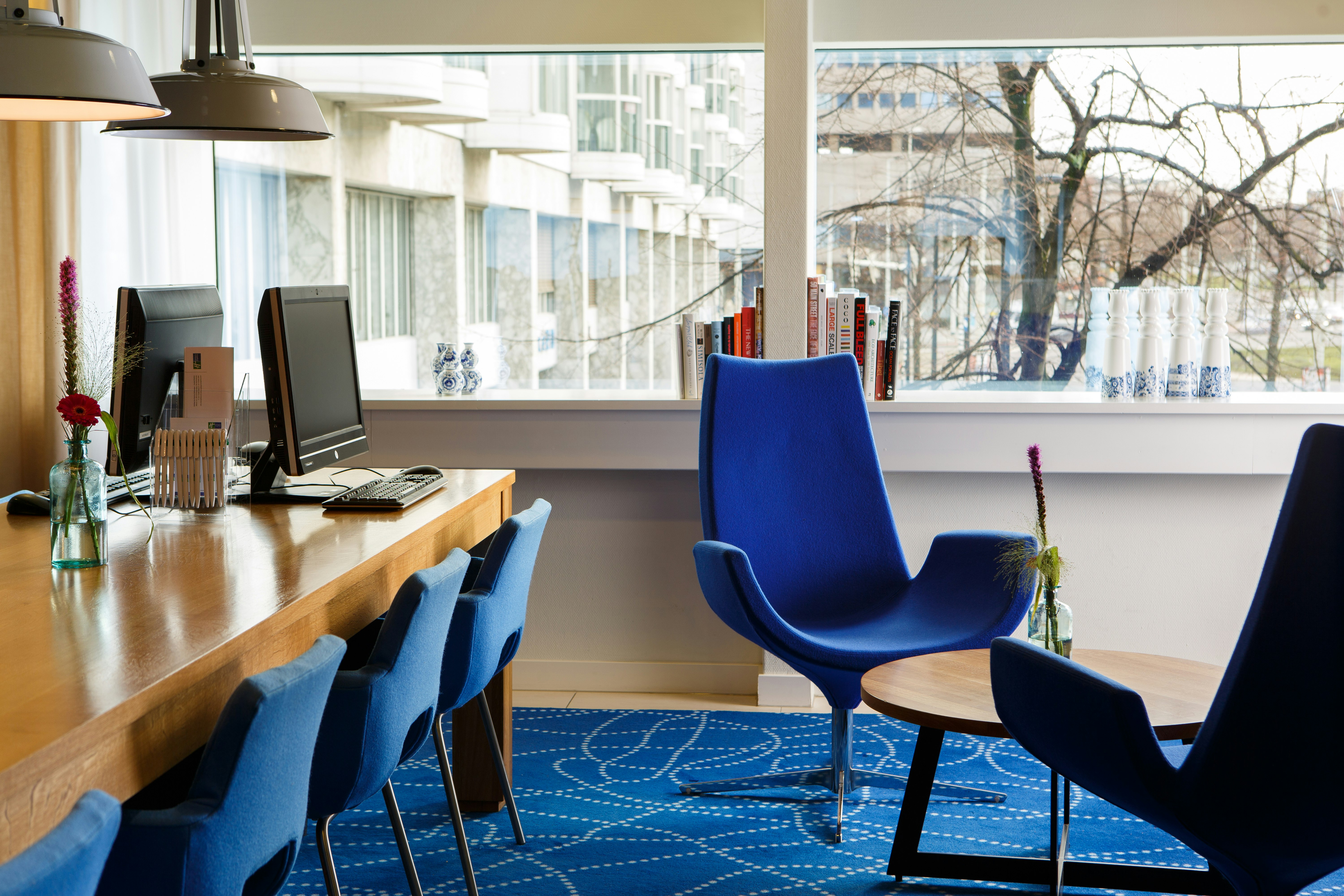 HOLIDAY INN EXPRESS ROTTERDAM - CENTRAL STATION 56/60