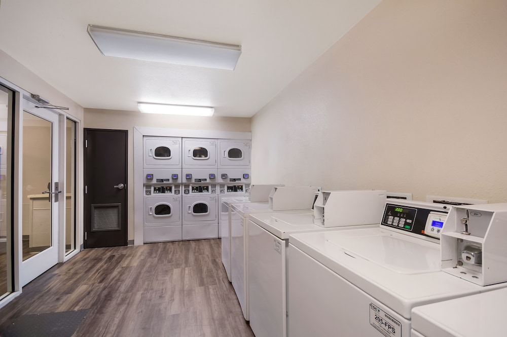 WoodSpring Suites Lexington Southeast 10/36