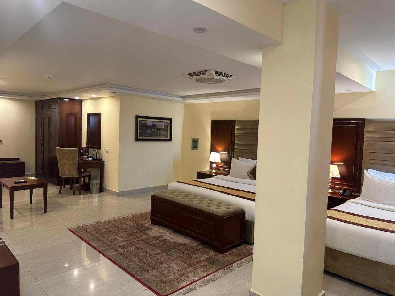 City Oasis Hotel 31/62