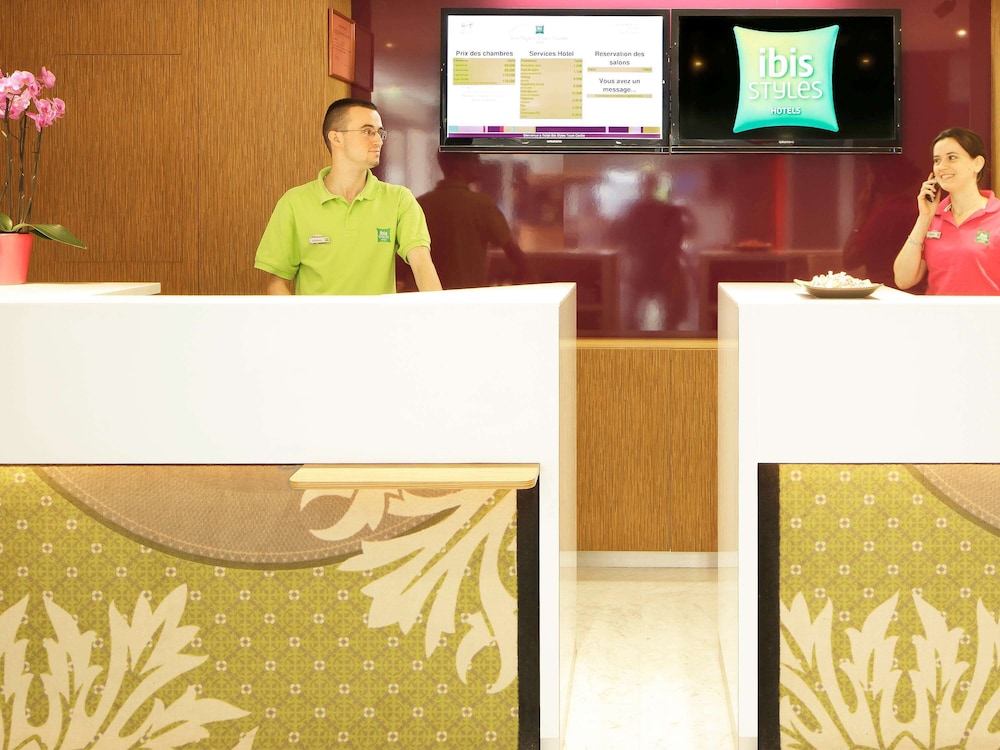 Ibis Styles Tours Centre 6/74