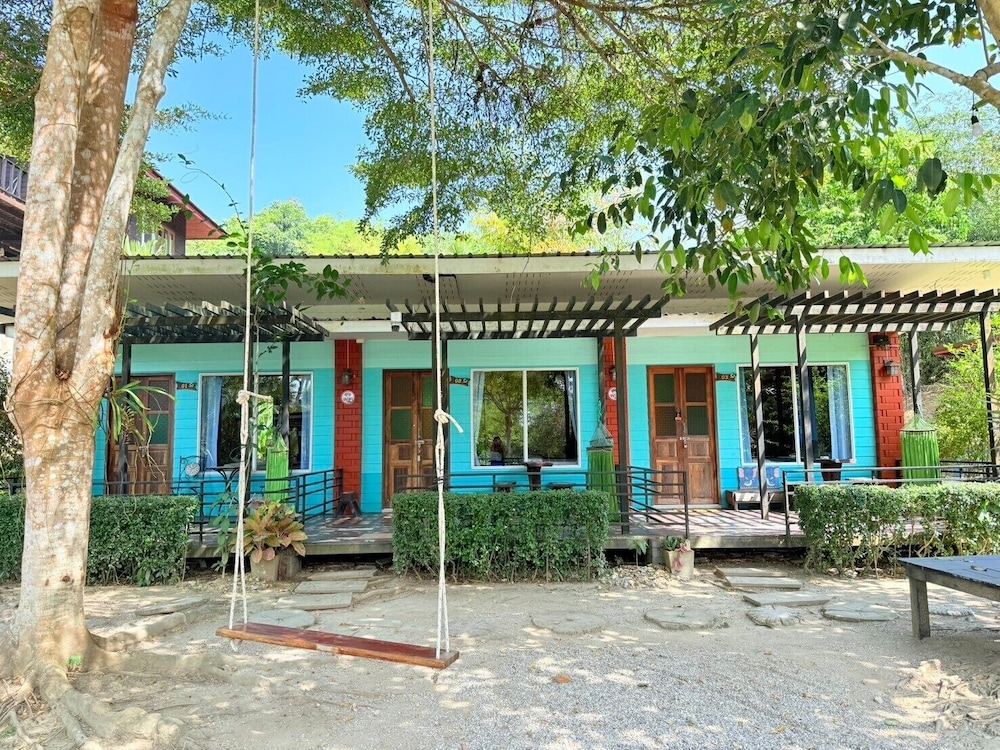 Baan Suan Hill Resort 40/50