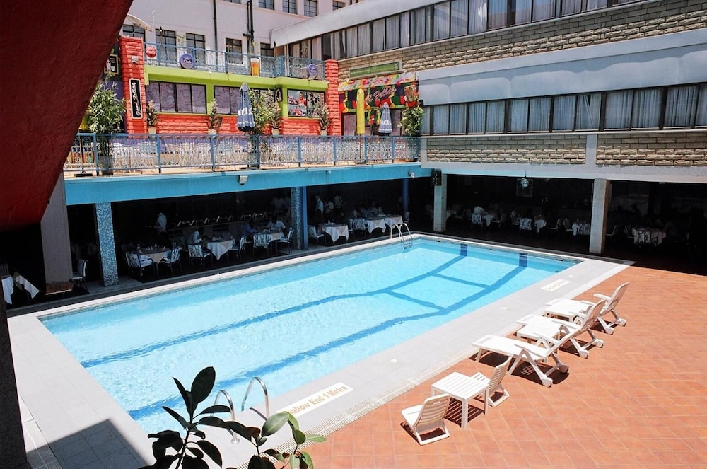Grand Imperial Hotel 10/51