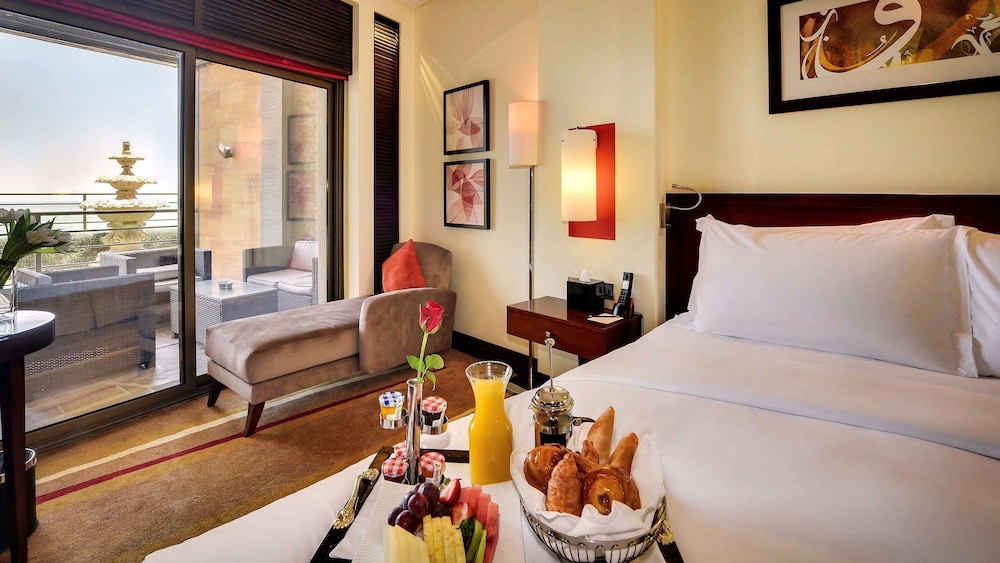 فندق سوفيتل كورنيش الخبر(Sofitel Al Khobar the Corniche) 13/66
