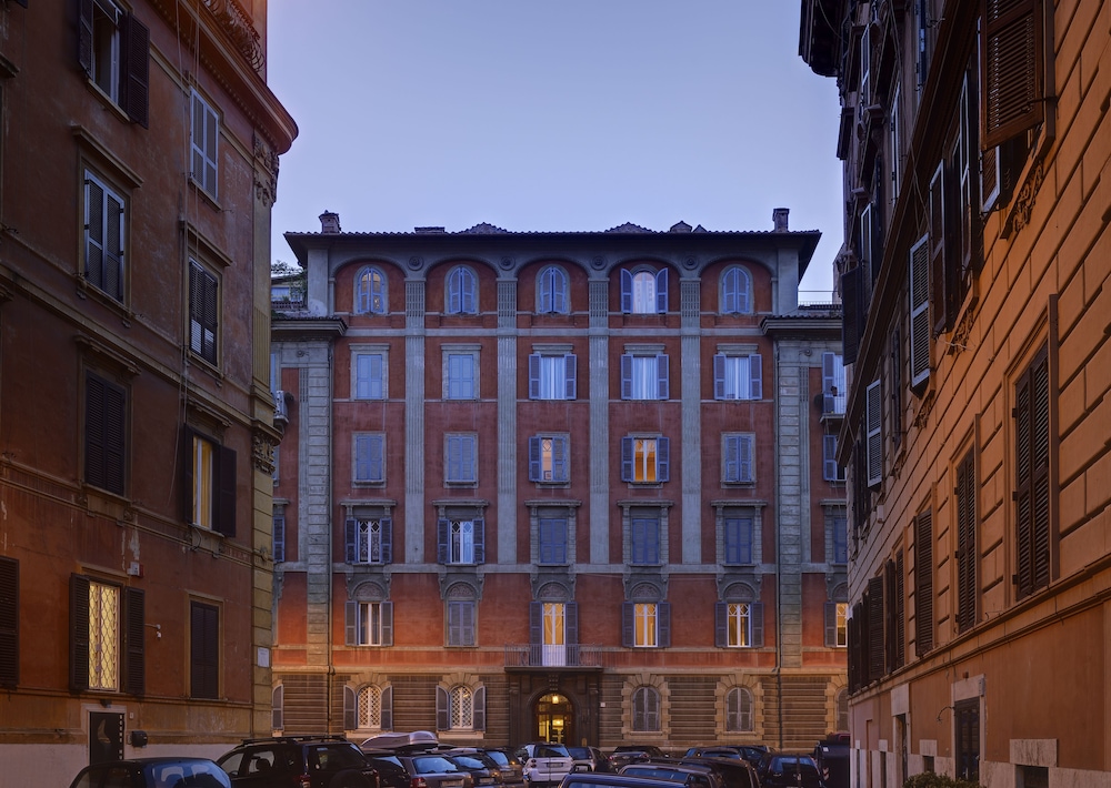 San Pietro Boutique Rooms 3/23