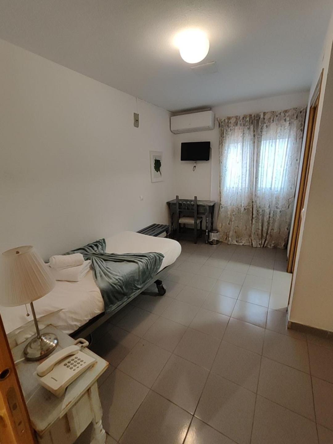 Infante Hotel 18/55