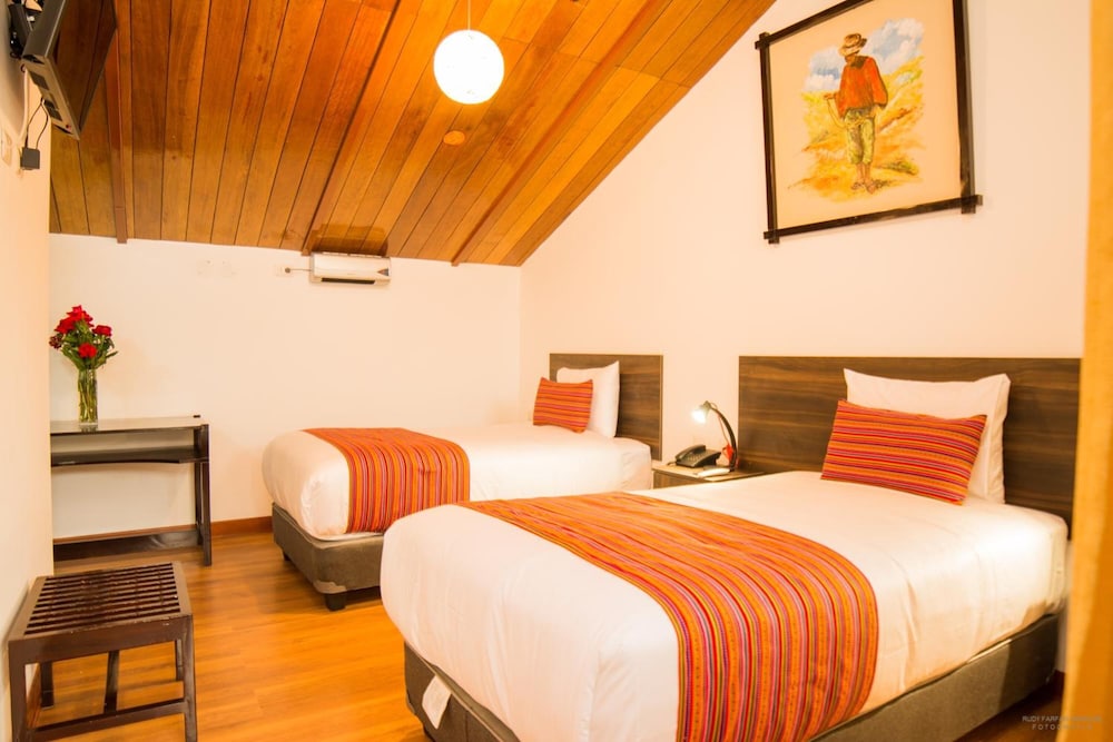 Hotel San Pedro Plaza 16/65