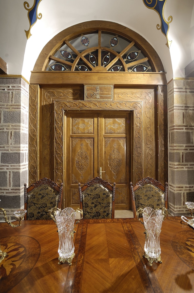 Kanuni Kervansaray Historical Hotel 9/32