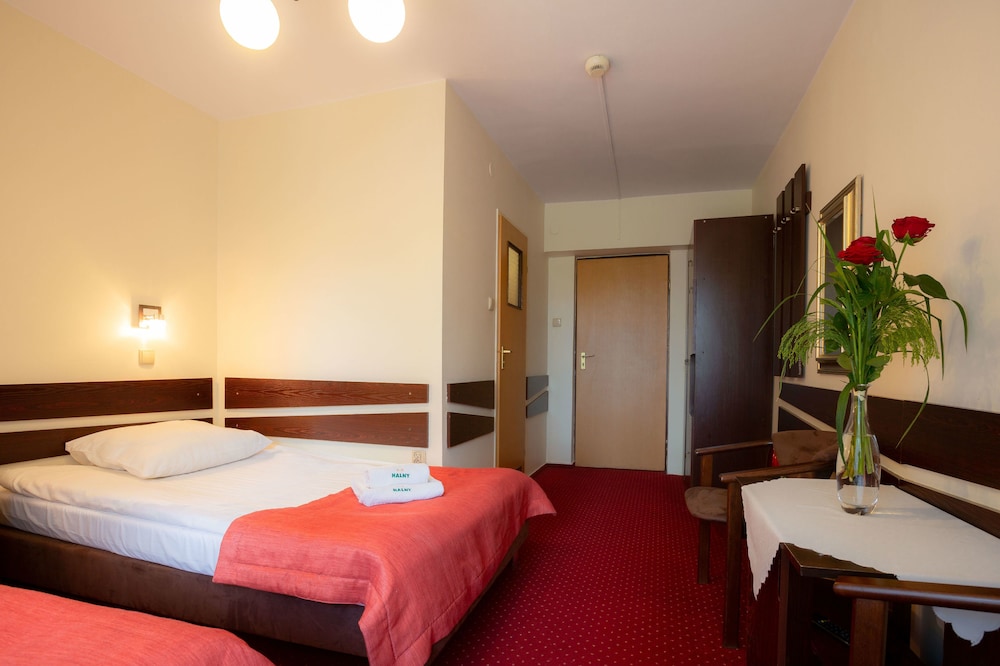 STANDARD, DOUBLE OR TWIN BED