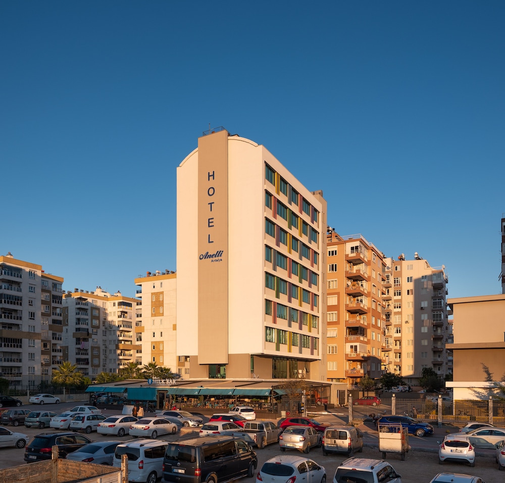 Anelli Hotel 6/40