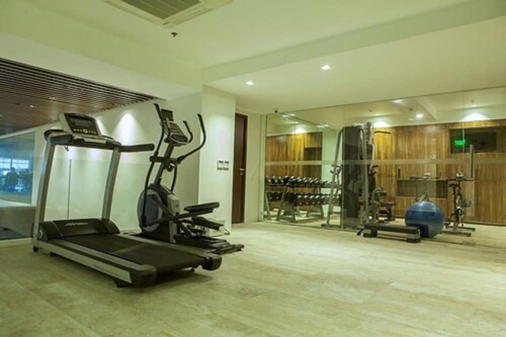 Ramada Encore by Wyndham Makati 22/50