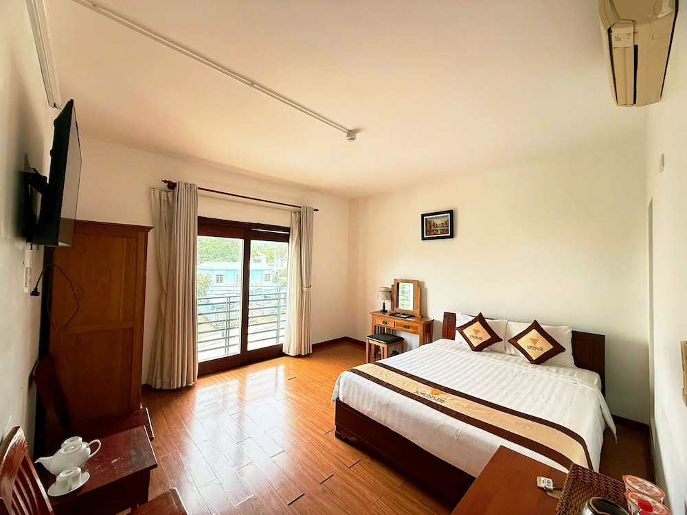 Venus Hotel - Massage & Sky Bar 8/43