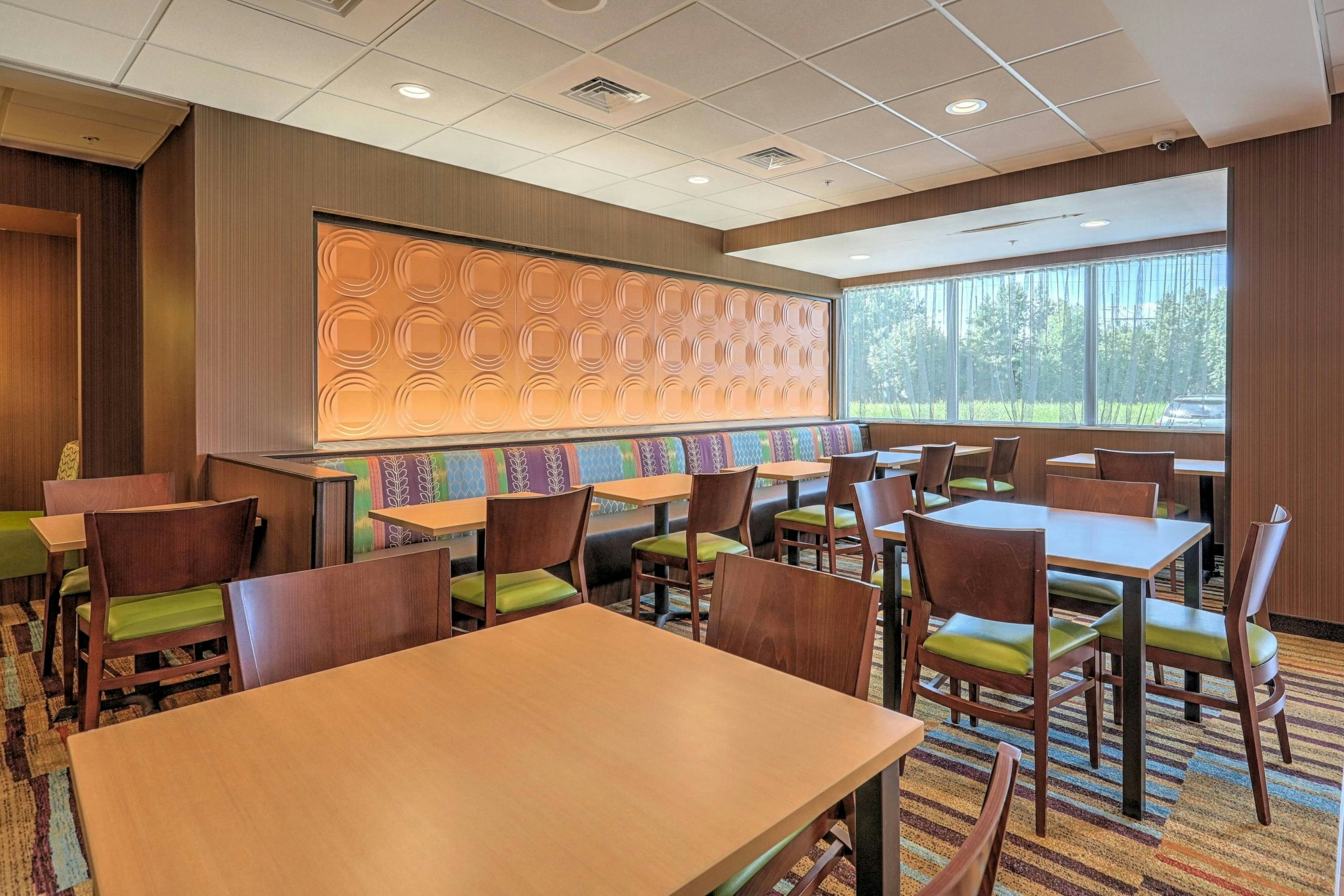 Fairfield Inn And Suites By Marriott Greenville 25/31