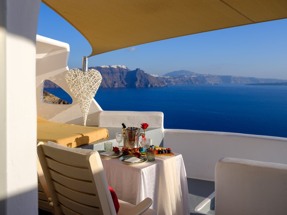 Thirea Suites and Studios - Adults Only 37/50