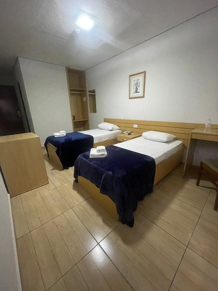 Hotel Family 37/66