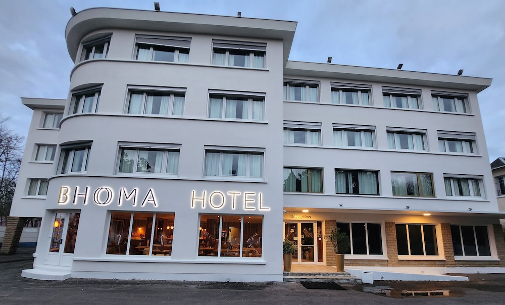 Brit Hotel Bourges L Olympia 5/54