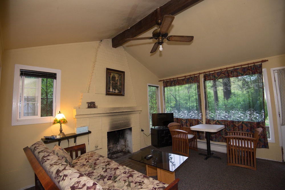 River View Garden Resort 45/68
