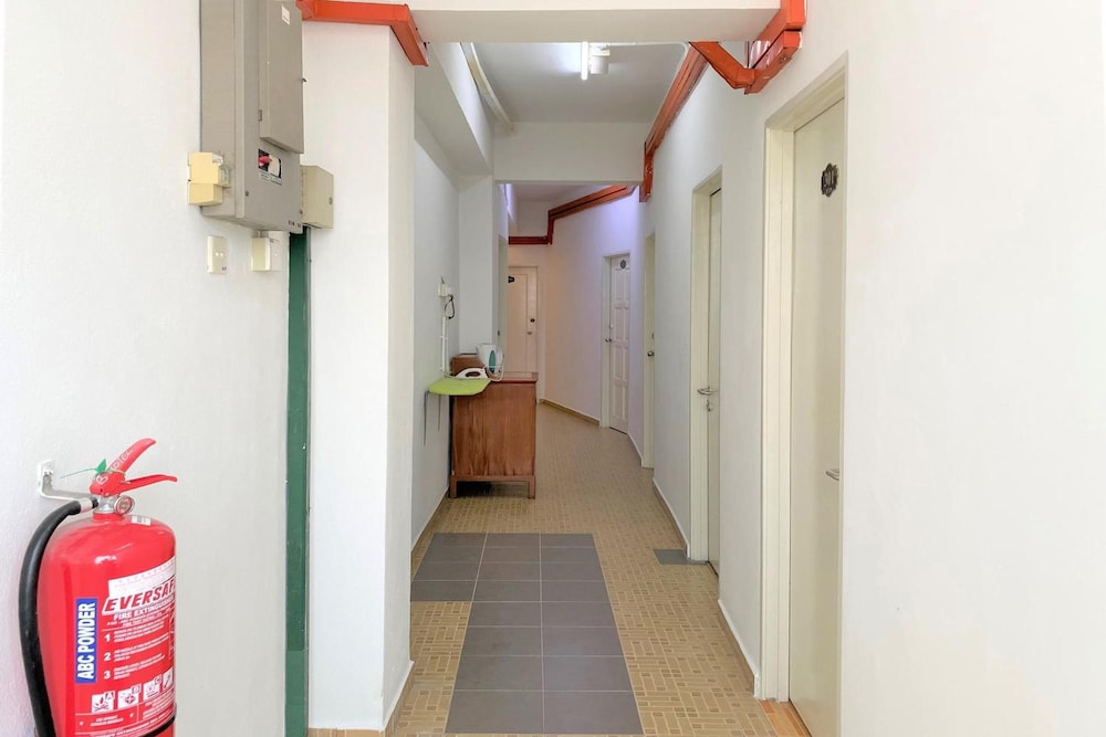 OYO 89540 B Hotel Penang 10/56