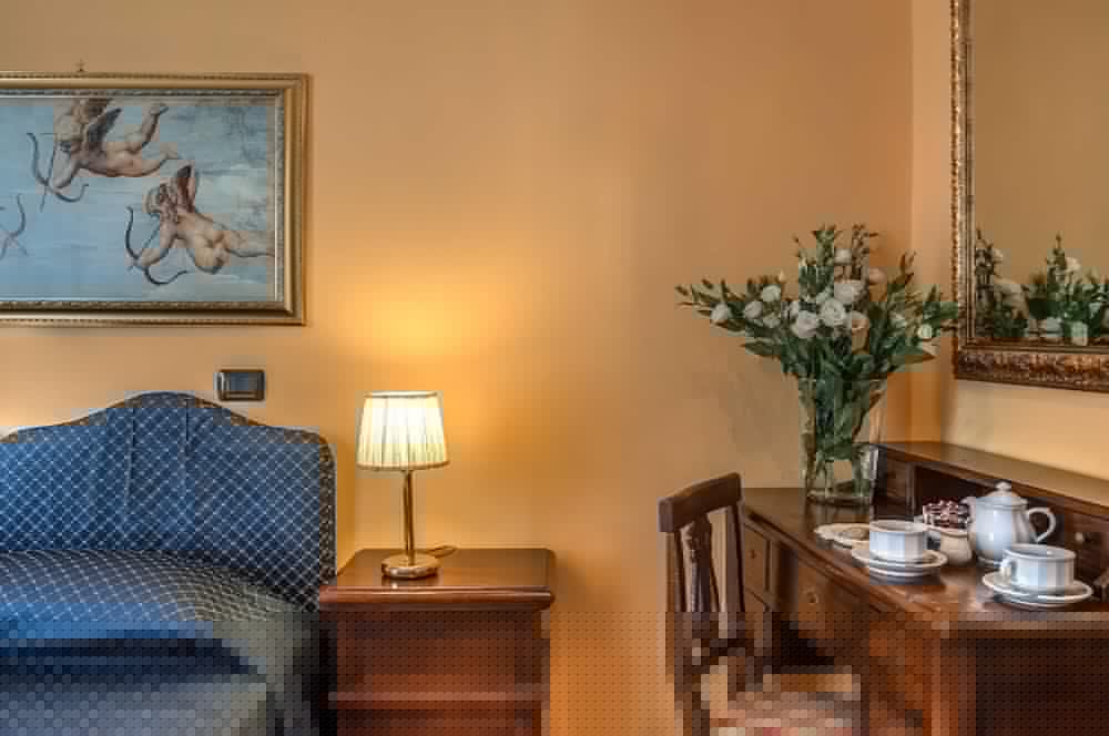 Hotel Caracciolo 44/62