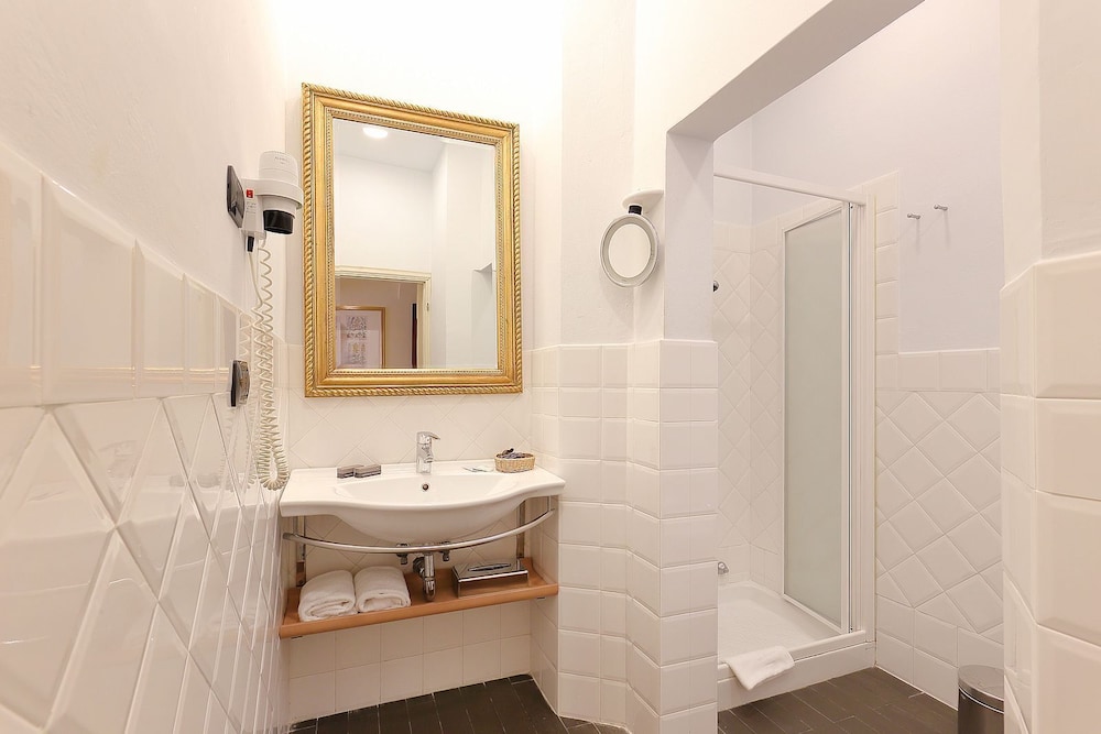 RELAIS LAVAGNINI 33/42