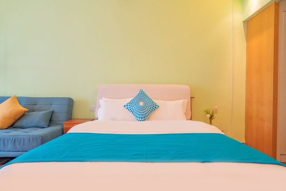 Private-Enjoyed Home Apartment Hotel of R&amp;F Wales Apartment 30/48