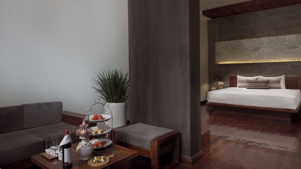 Garden Suite, King Bed, Terrace