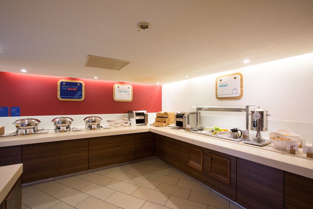 Express By Holiday Inn Glasgow Airport 39/54