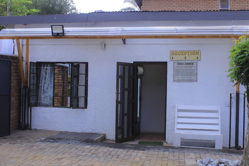 Kaste Guest House 1/20