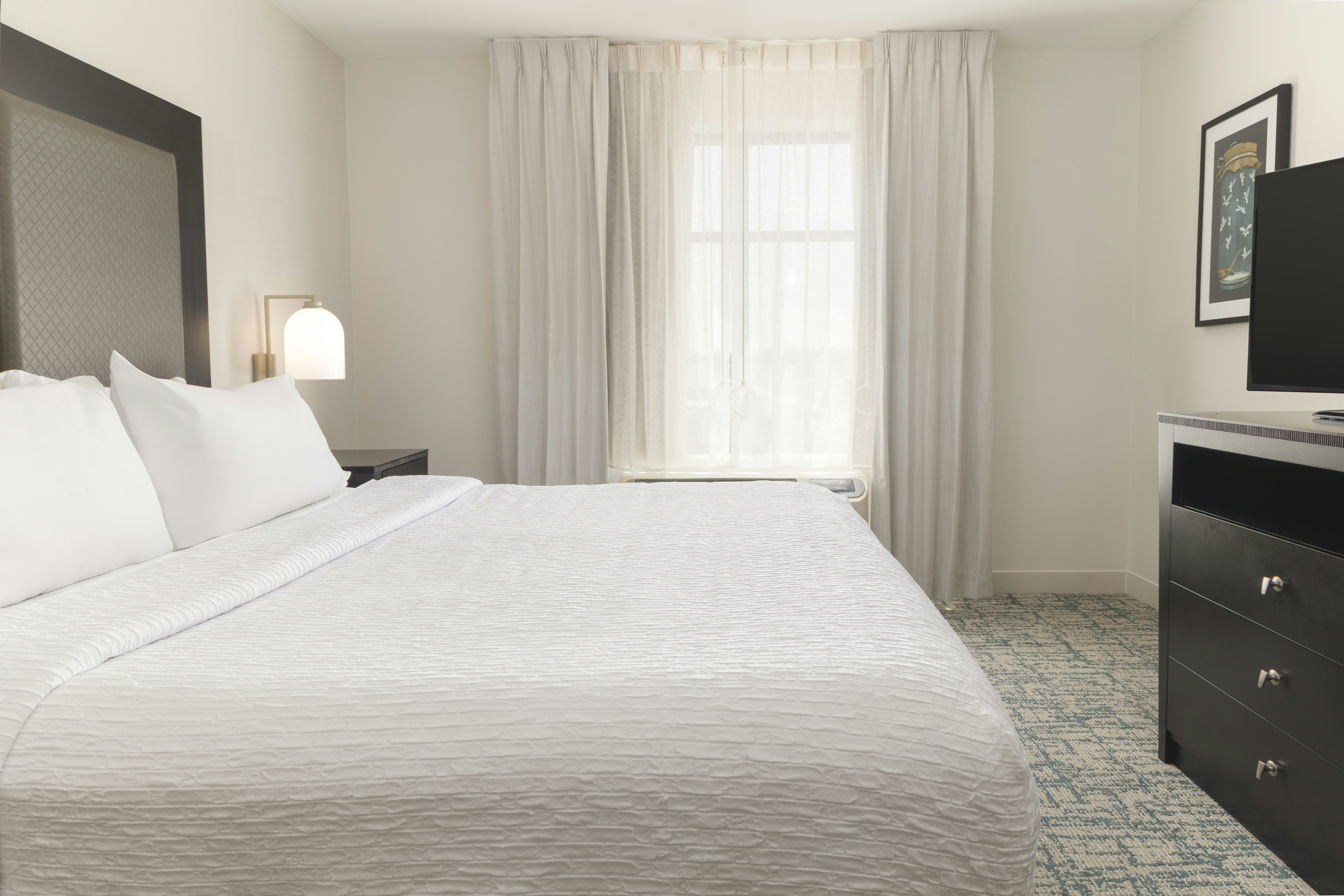 جناح بسرير كينج لذوي الإعاقة