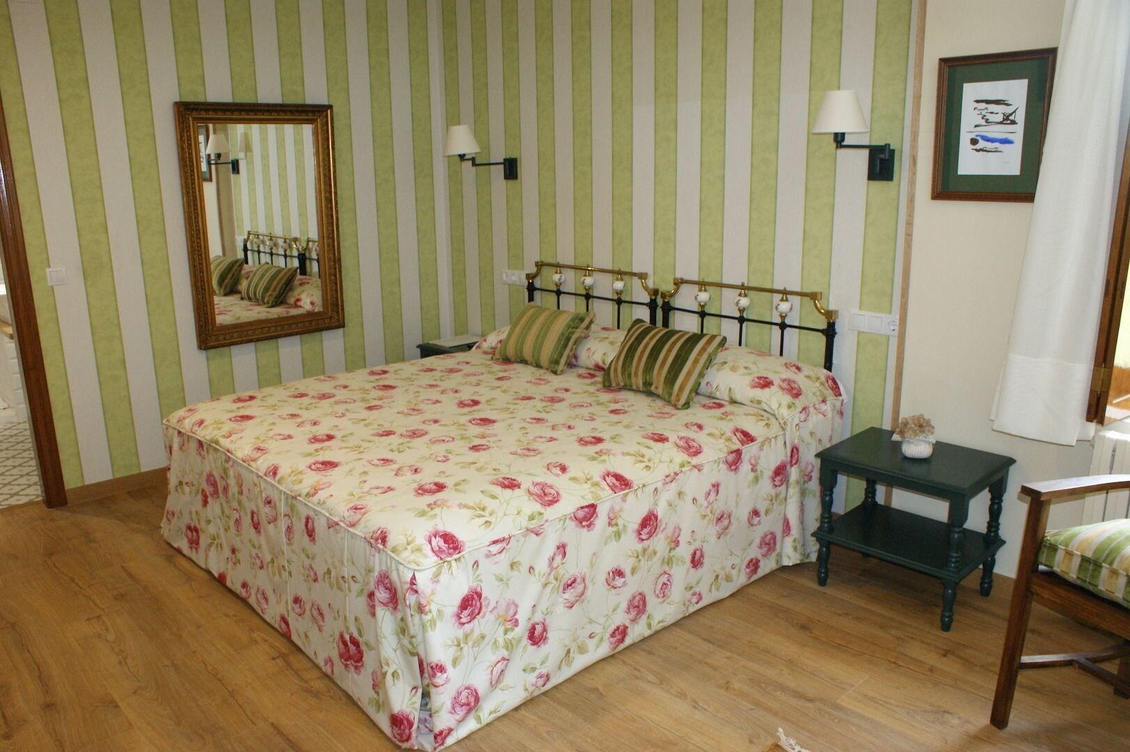 Hotel Colonial de Santillana 23/58