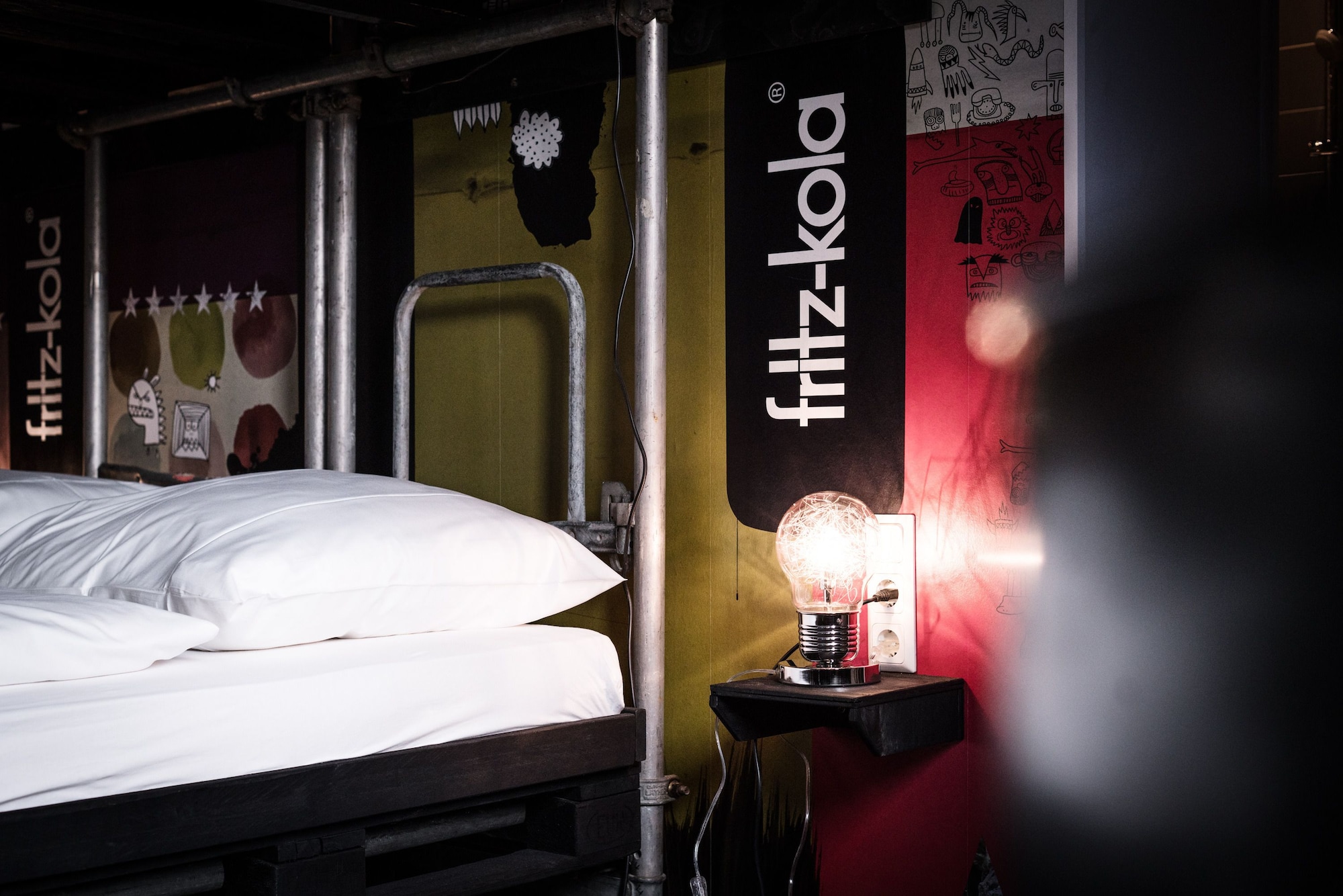 FRENCH BED