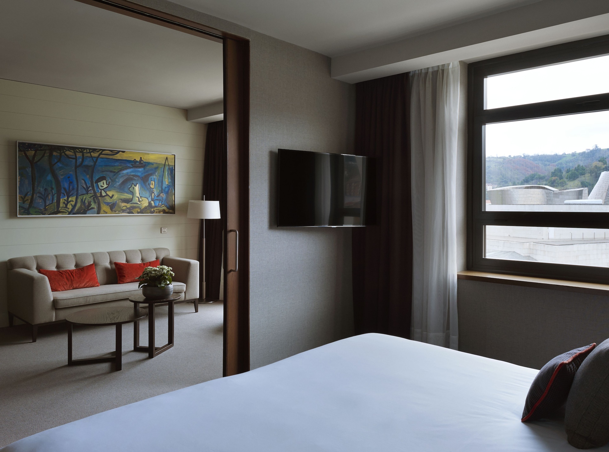 DELUXE, SUITE, GUGGENHEIM VIEW