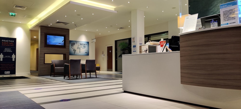 Holiday Inn Express London - Excel 9/64